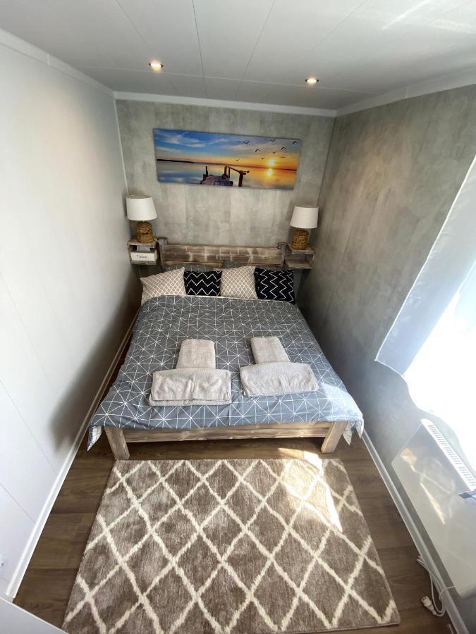 فيلا Tiny House Velké Karlovice المظهر الخارجي الصورة
