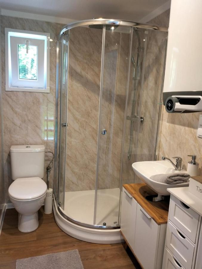 فيلا Tiny House Velké Karlovice المظهر الخارجي الصورة
