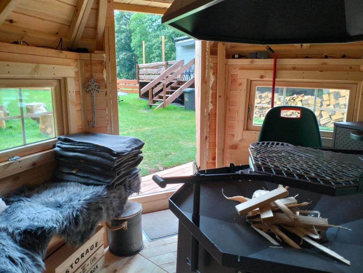 فيلا Tiny House Velké Karlovice المظهر الخارجي الصورة