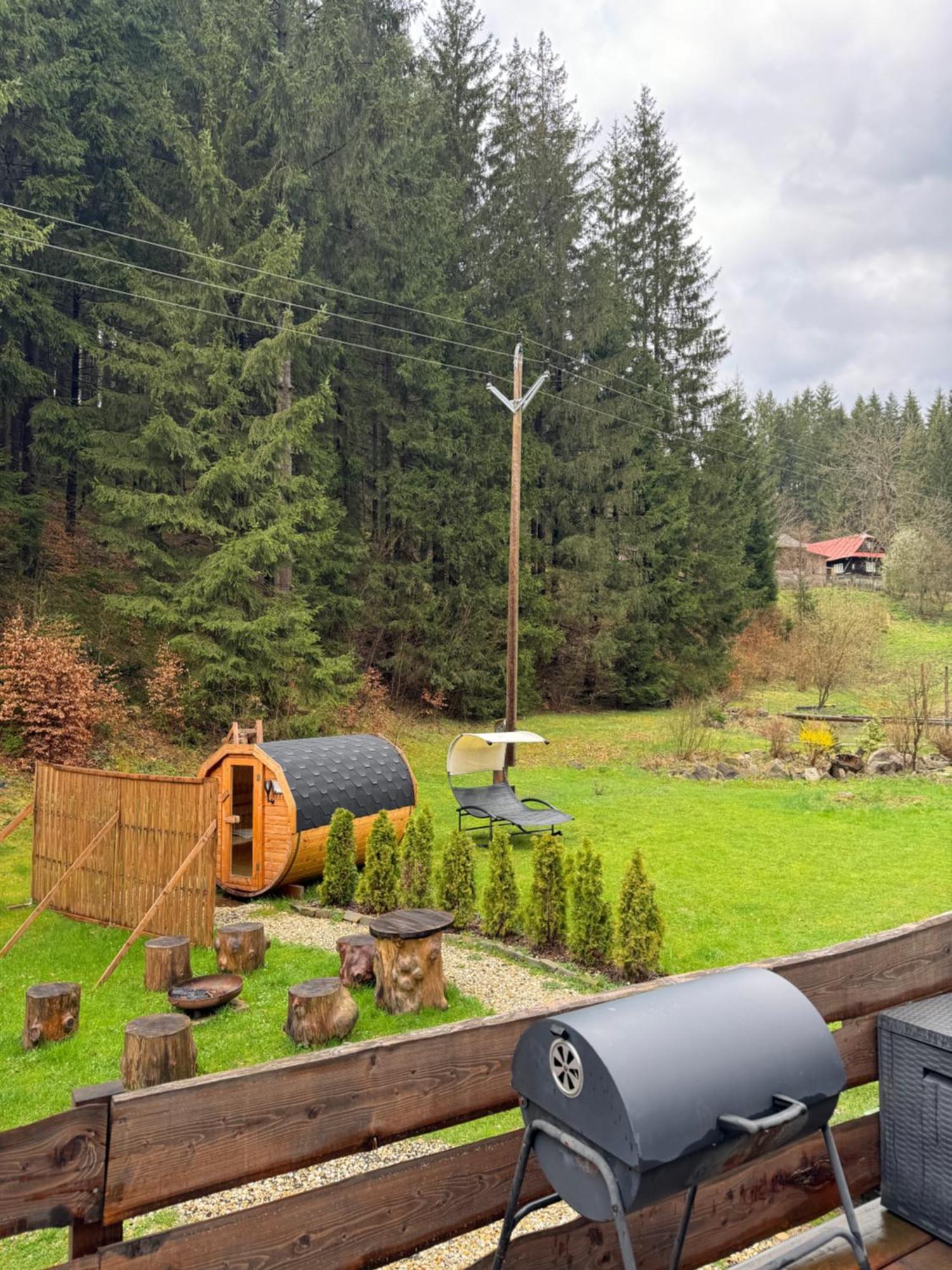 فيلا Tiny House Velké Karlovice المظهر الخارجي الصورة