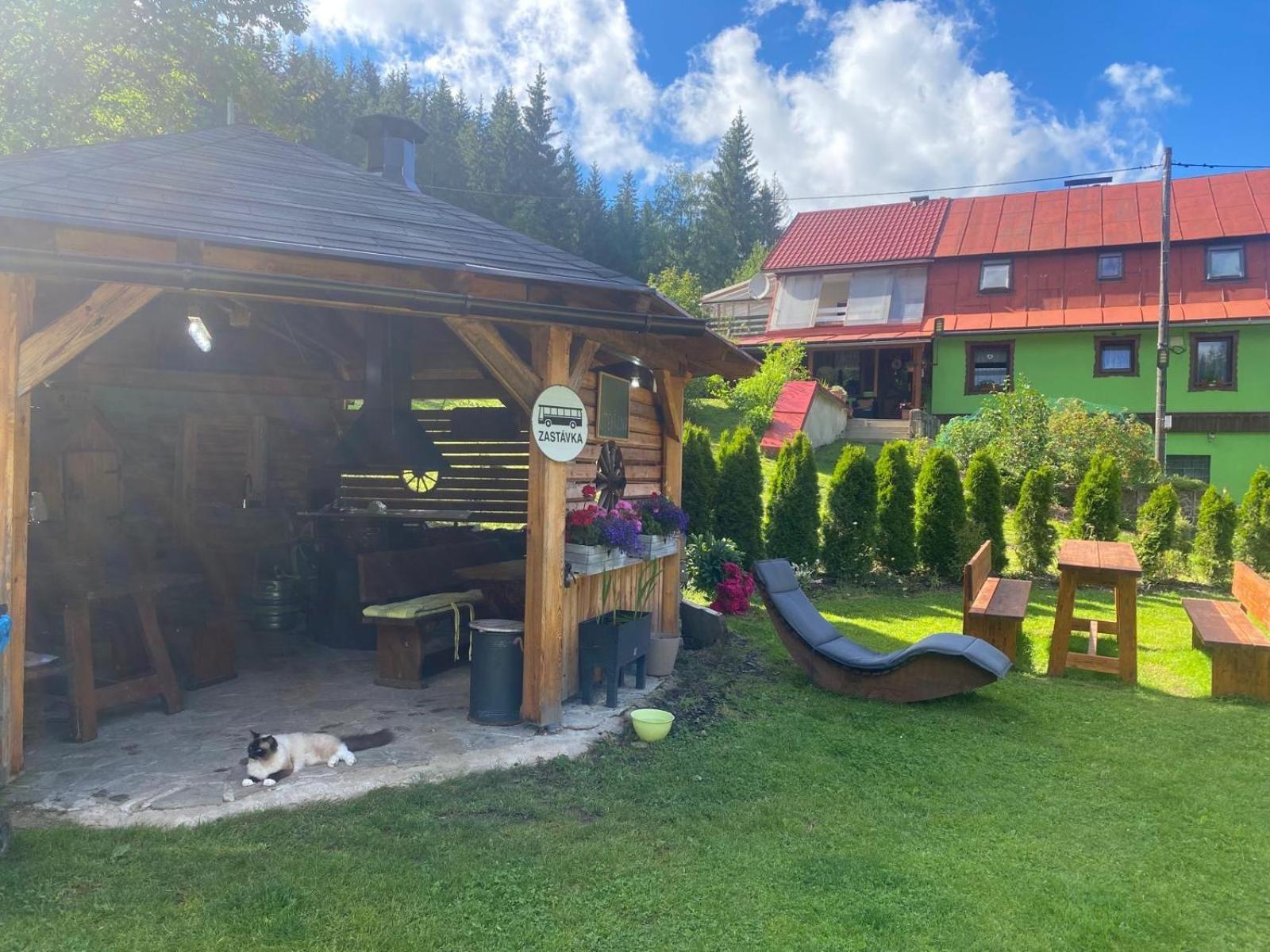 فيلا Tiny House Velké Karlovice المظهر الخارجي الصورة