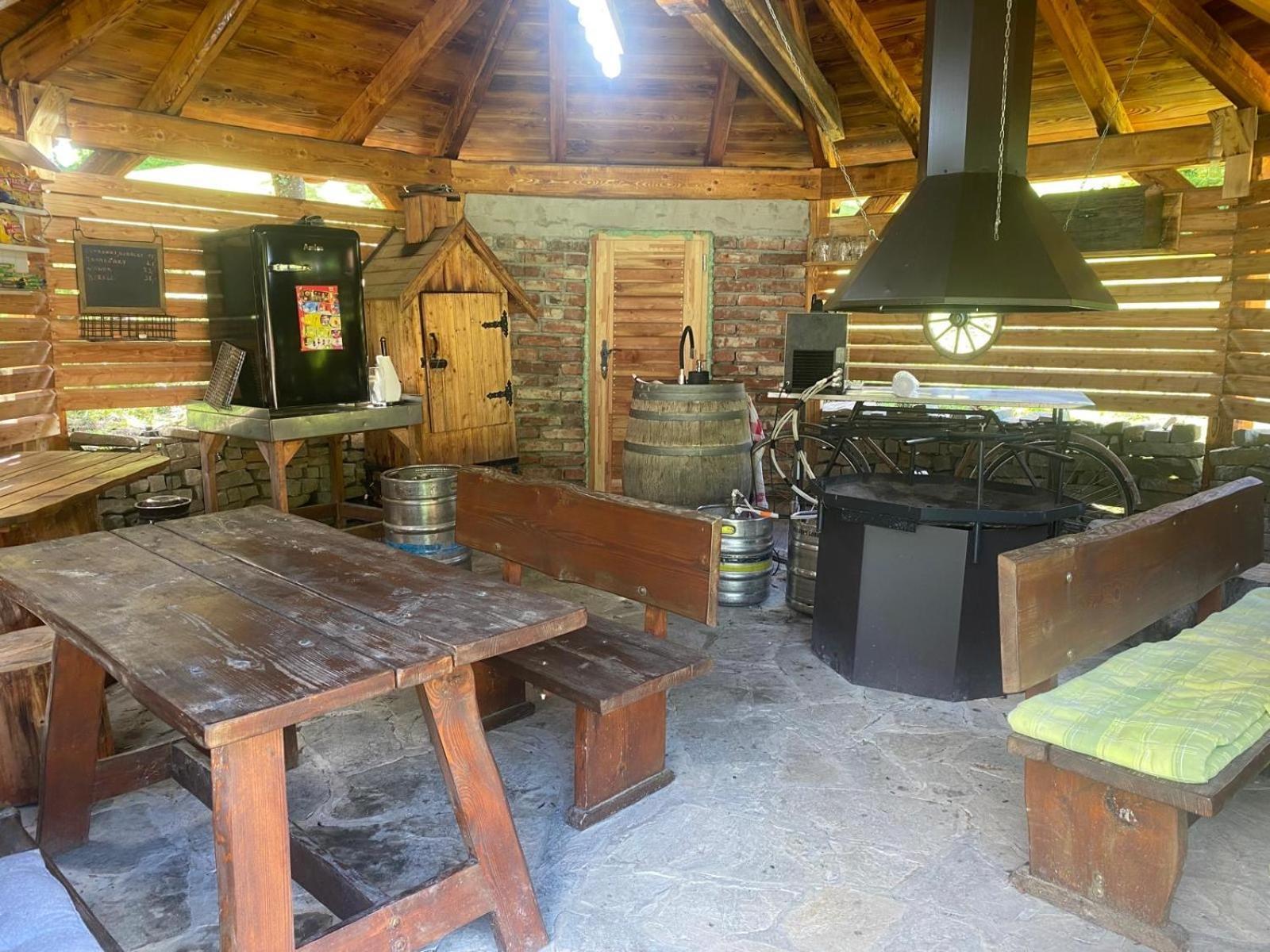 فيلا Tiny House Velké Karlovice المظهر الخارجي الصورة
